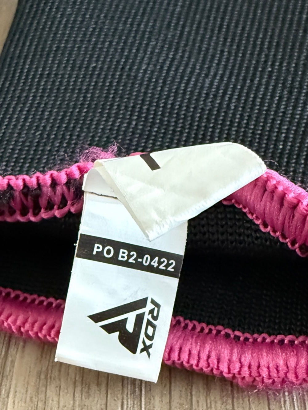 Everlast Evercool MMA Training Gloves + RDX Hand‎ Wraps Pink/Black M/L - Picture 5 of 6